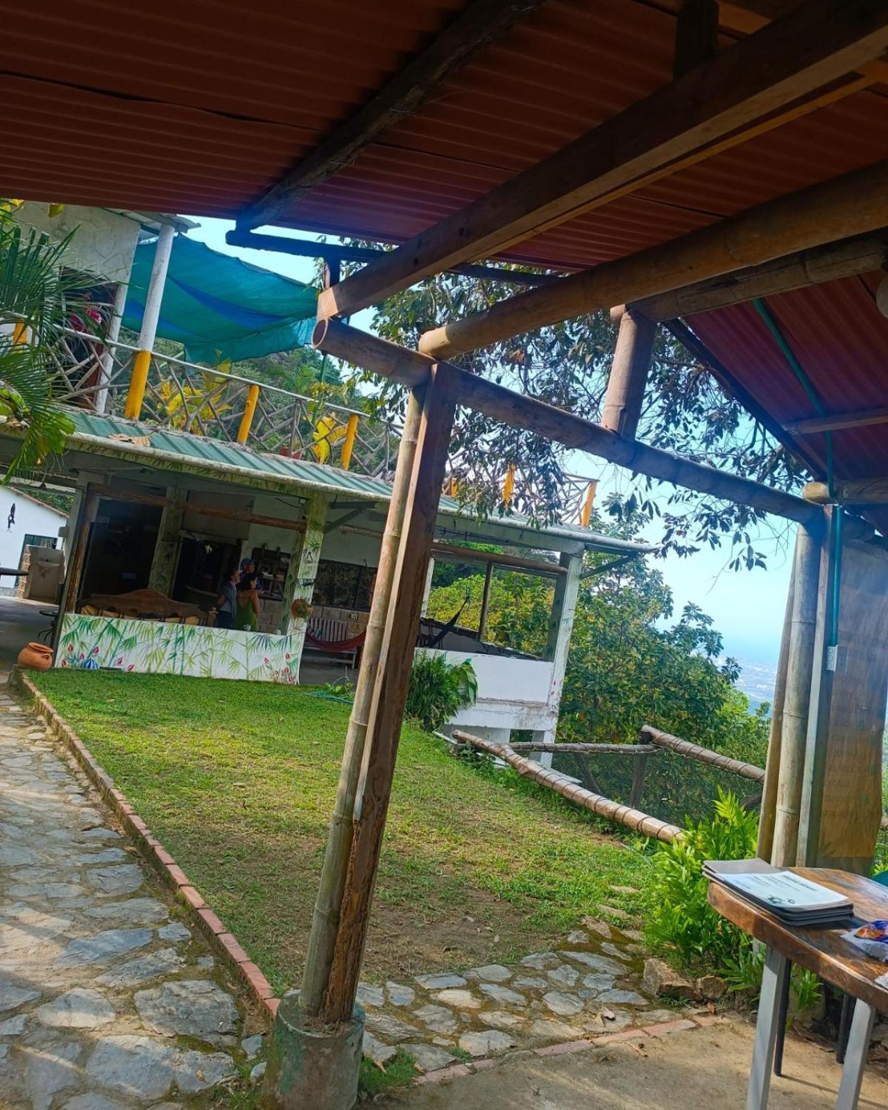 Dunarinka Minca Luaran gambar